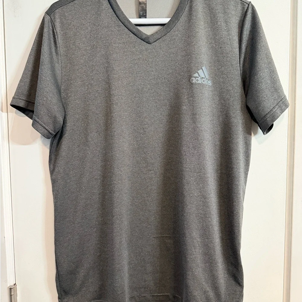 Adidas Climalite Gray V-Neck Performance T-Shirt Men's Large Athletic Tee